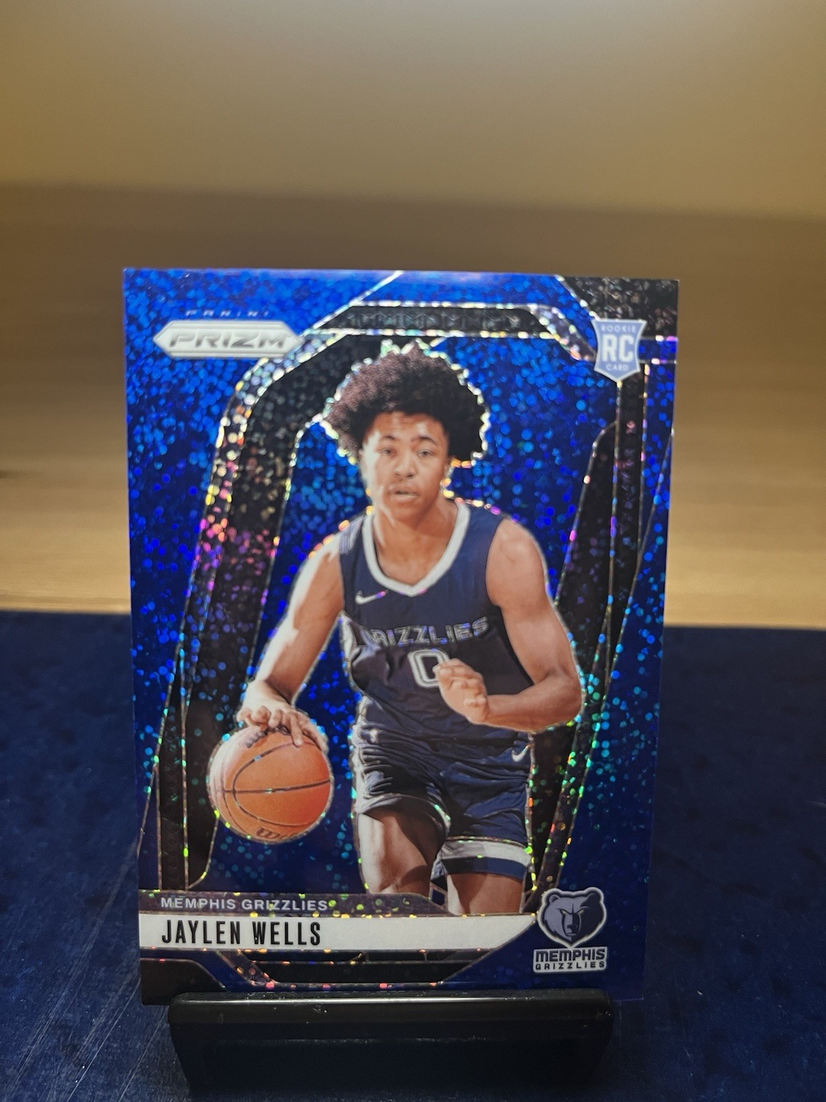 2024-25 Panini Prizm - Jaylen Wells #239 Blue sparkle Prizm /144 (RC)