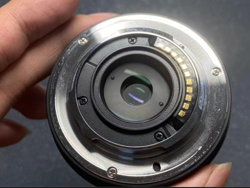 M.Zuiko 14-42mm f/3.5-5.6 EZ Lens for Olympus Panasonic M4/3-Mount Camera Black - Picture 3 of 10