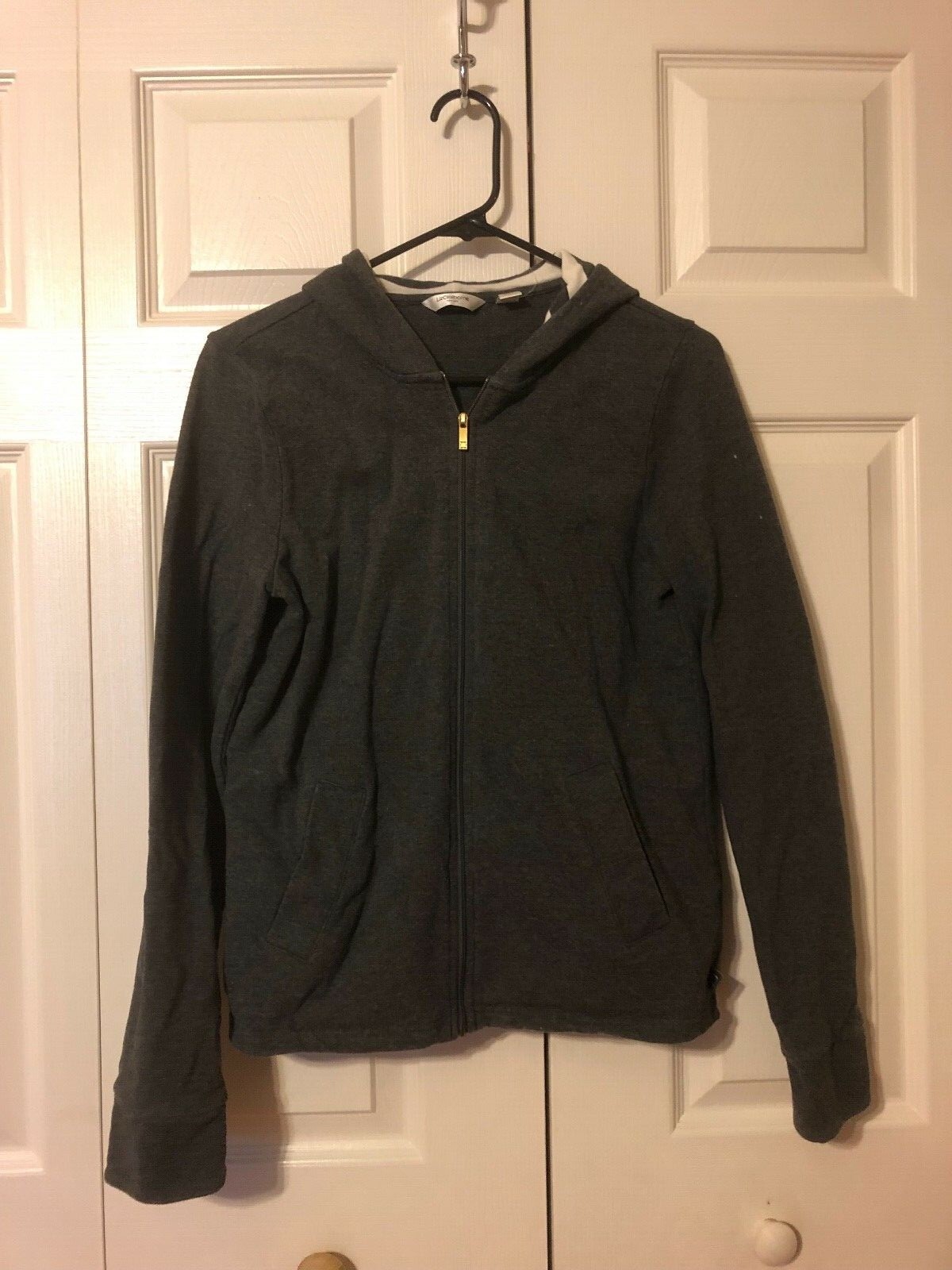 Picture 1 of 6
