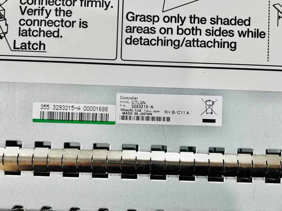 Hitachi  VSP E590( 2* 3293215-A  )systerm with 4*5563632-A  E790  (2*3293214-A) - Image 4 of 4