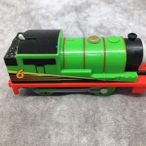 Thomas & Friends motorisierter Fußball Thomas & Racing Percy Züge & 2 Ausschreibungen - Bild 2 von 13