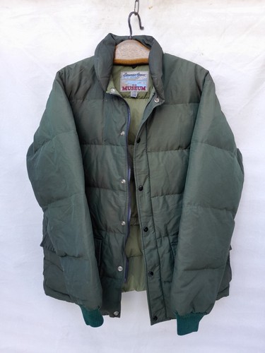 Canada Goose, Vintage Canada Goose Puffer Jacket Mens Extra Large karki Green Made in Canada