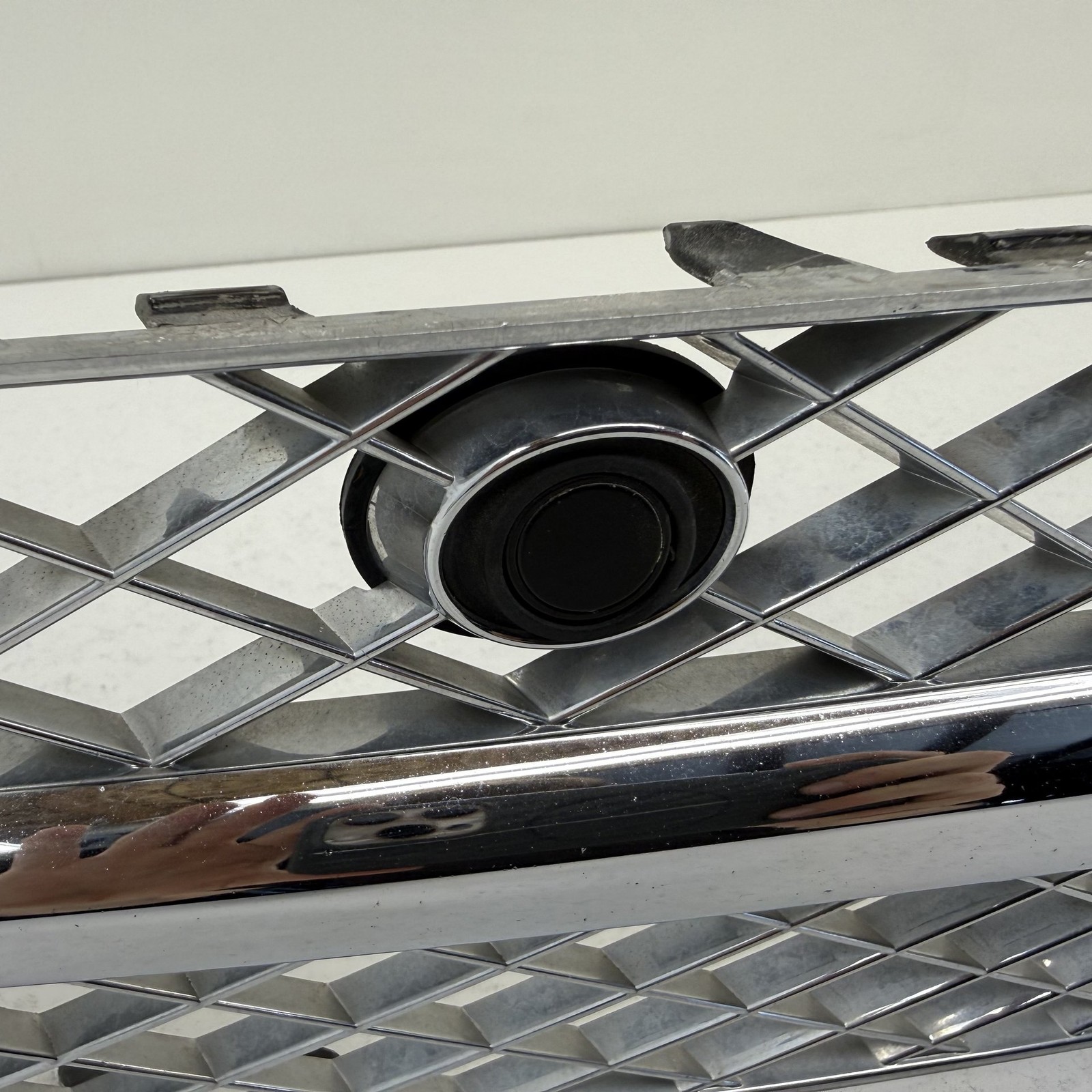 Bentley Flying Spur 2014-2018 Front Right Lower Bumper grille