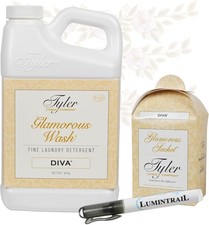 Tyler Glamorous Wash Diva Fine Laundry Detergent with a 32 oz. Diva 