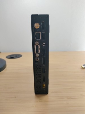 Lenovo ThinkCentre M715q Tiny Mini PC Ryzen 5 PRO 2400GE 8GB 512GB