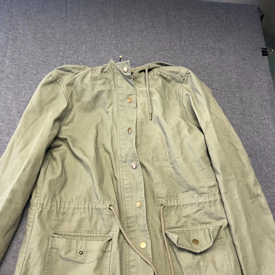 Chaqueta para mujer Forever 21 talla M verde utilitaria anorak con capucha cordón ropa de trabajo Foto 2 de 4