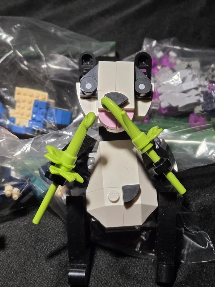 Lote Pokemon Nanoblock Gengar, Snorlax, 4 Outros E Um Urso Lego Panda - Imagem 4 de 4