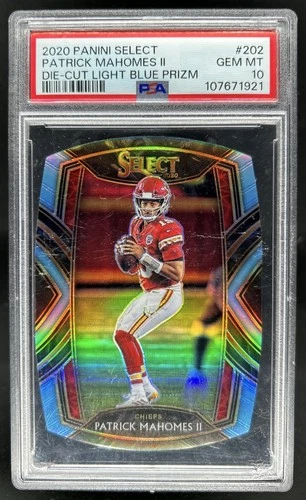 2020 Panini Select Patrick Mahomes II Light Blue Prizm Die Cut Club #202 PSA 10
