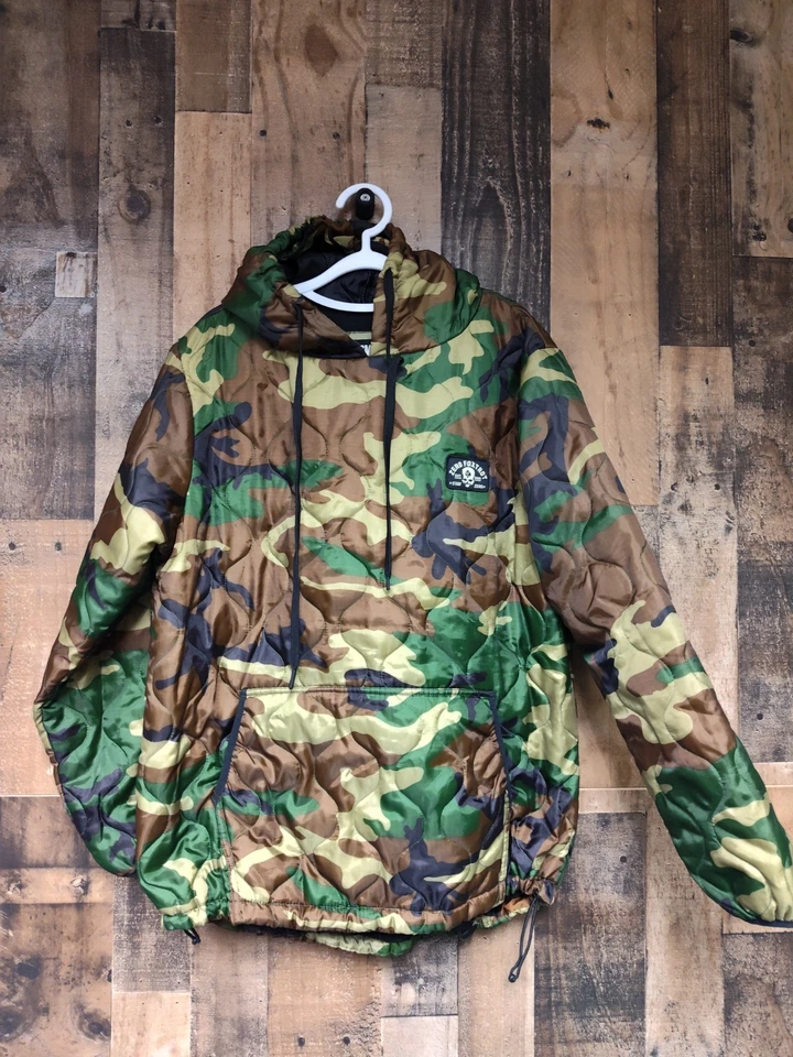 Chaqueta de Campo Zero Foxtrot Para Hombre Pequeña Camuflada Bosque Estilo Militar Foto 3 de 4