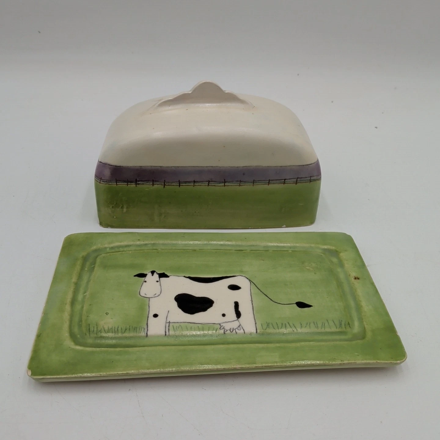 Beth Fein Butter Dish Cow Farm Art Pottery Vintage 1978 Signed Art *SMALL CHIP*