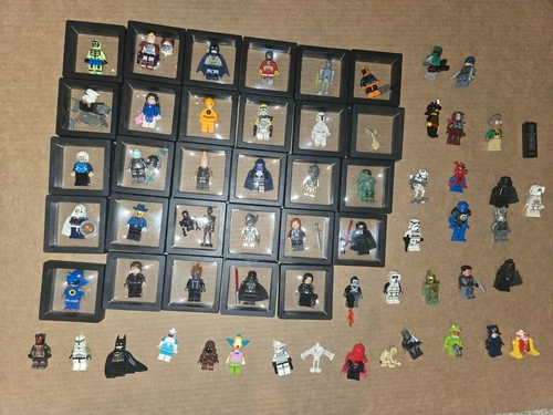 lego minifigures LOT 50+ FIGS!  STARWARS,COMIC AND MORE!      (READ DISCRIPTION)