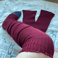 VTG Burgundy Knit Leg Warmers 30 Balletcore Dance 70s 80s