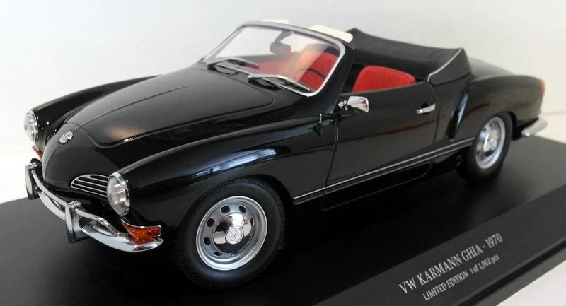 ミニチャンプス 1/18 VW 1600TL ファーストバック ライトブルー minichamps Volkswagen 1600 TL 1969 (Light Blue) (1/18 scale model)