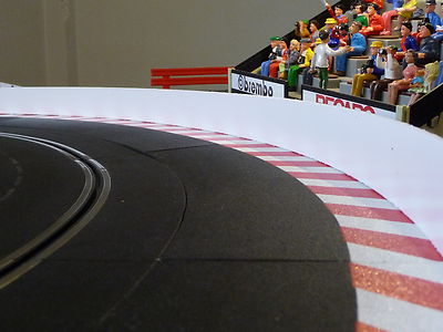 Slotcar LEITPLANKEN-Bande 4 Cm Hoch X 200 Cm Lang Für Carrera DIGITAL – Sponsoren-Aufkleber, Made In Germany