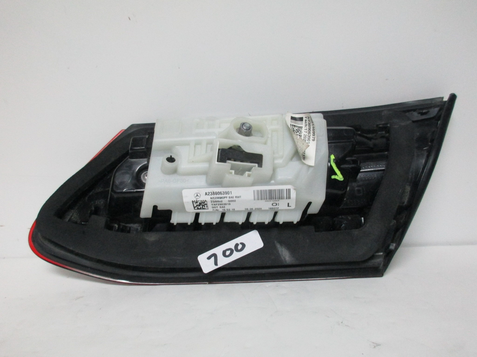 18-20 MERCEDES E-CLASS COUPE INNER TRUNK TAIL LIGHT DRIVER 