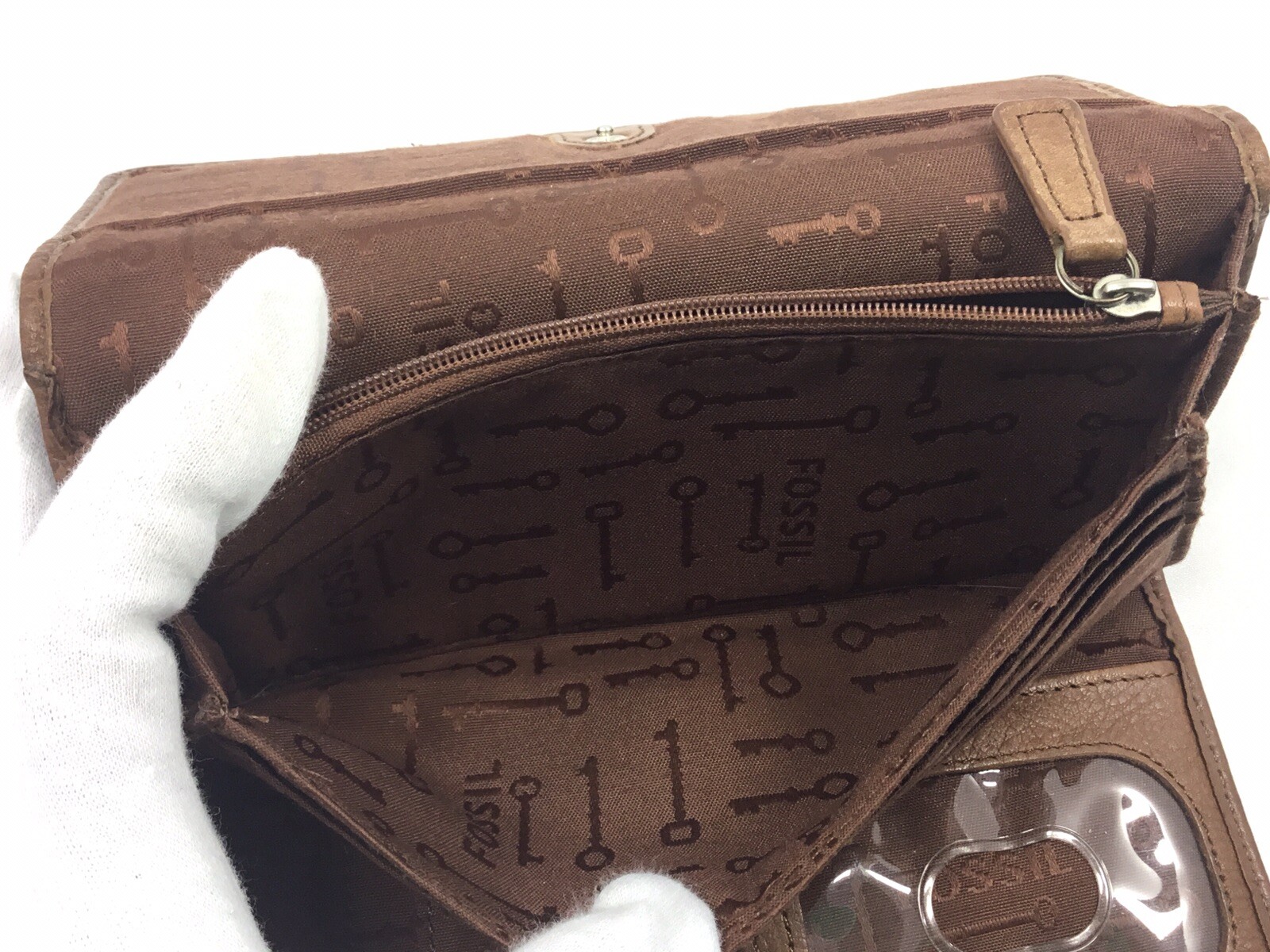 FOSSIL TRI MULTIFUNCTION BROWN LEATHER WALLET - image 11