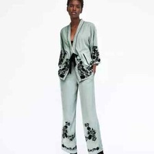 Zara NWD Blue W/ Black Embroidery Velvet Pants trf Collection 69.90