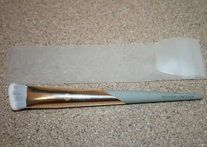 complex culture concealer brush