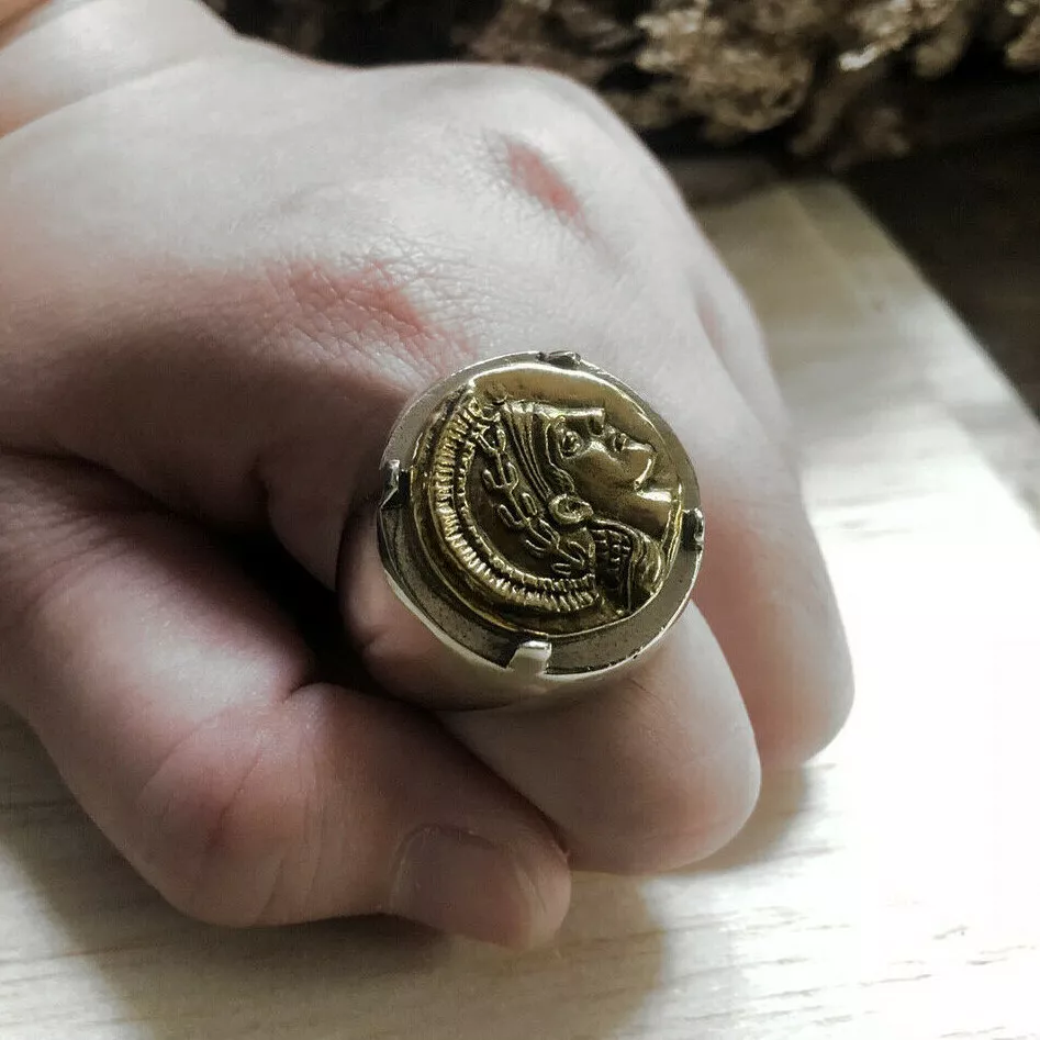 Signet coin ring sale