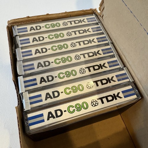 Neu TDK AD-C90 Box mit 7 (6 versiegelt) akustischen dynamischen Kassetten - Bild 2 von 13
