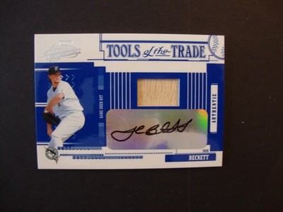 2005 Donruss Josh Beckett Tools Of The Trade Auto/Relic 19/25