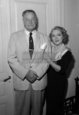 MAHLON HAMILTON & MARY PICKFORD PARTY 1956 PUBLICITY 13X19 PHOTO