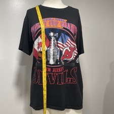 Vintage NHL New Jersey Devils 1995 Stanley Cup Champions T Shirt Size M Damaged
