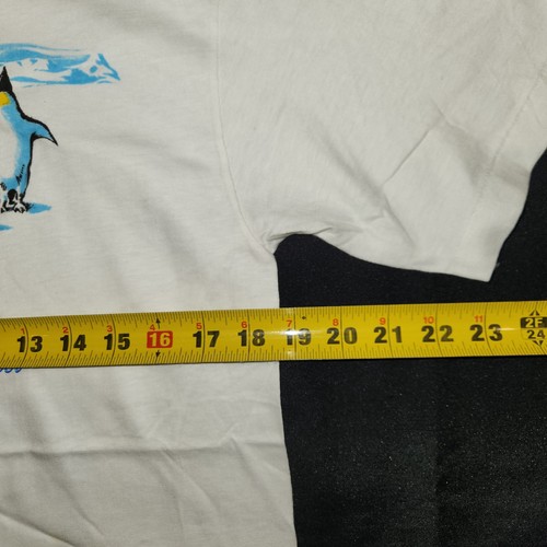 T-shirt vintage anni 80 GreenPeace Penguin Antartide arte grafica uomo taglia Med 1988 - Foto 10 di 15