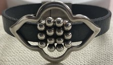 leather cuff bracelet for Women. Magnetic Clasp.