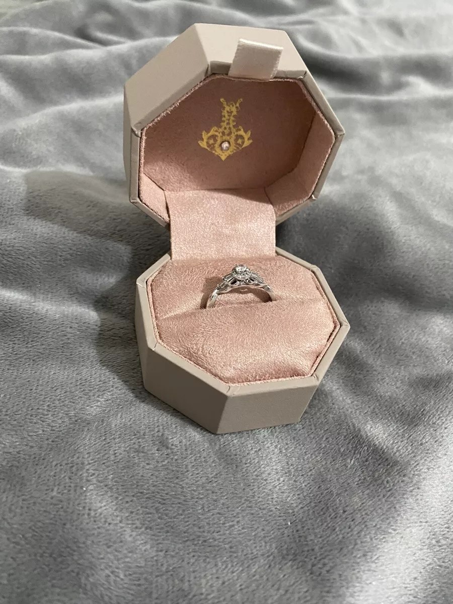 Emmy London 18ct White Gold 1 4 carat diamond Halo Engagement Ring