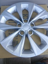 CCI Wheel Cover 16 Inch 10 Spoke Silver Set Of 4 2015-2017 Toyota New in Box