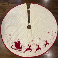 Velvet Christmas Tree Skirt Satin Quilt on Back 47" Reversible Red and White
