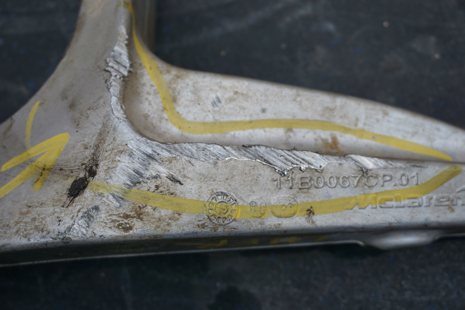 Front Left Lower Control Arm OEM LH 11B0067CP McLaren 650S Spider 2016 *Note