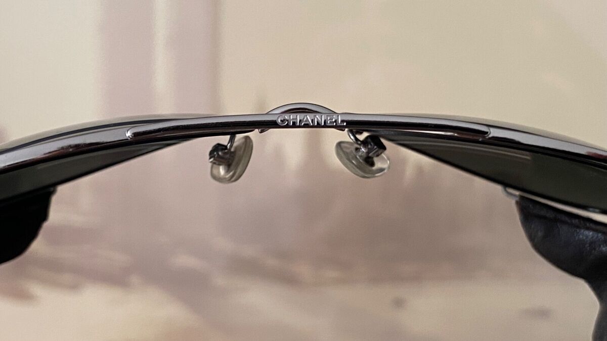 Rare Chanel Silver Metal 4192-Q Aviator Sunglasses Quilted Rare Chanel Silver Metal 4192-Q Aviator Sunglasses Quilted