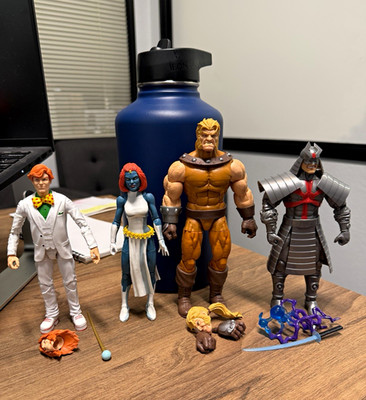 Marvel Legends X-Men Villains lot of 4 loose figures incl Mystique/Sabertooth