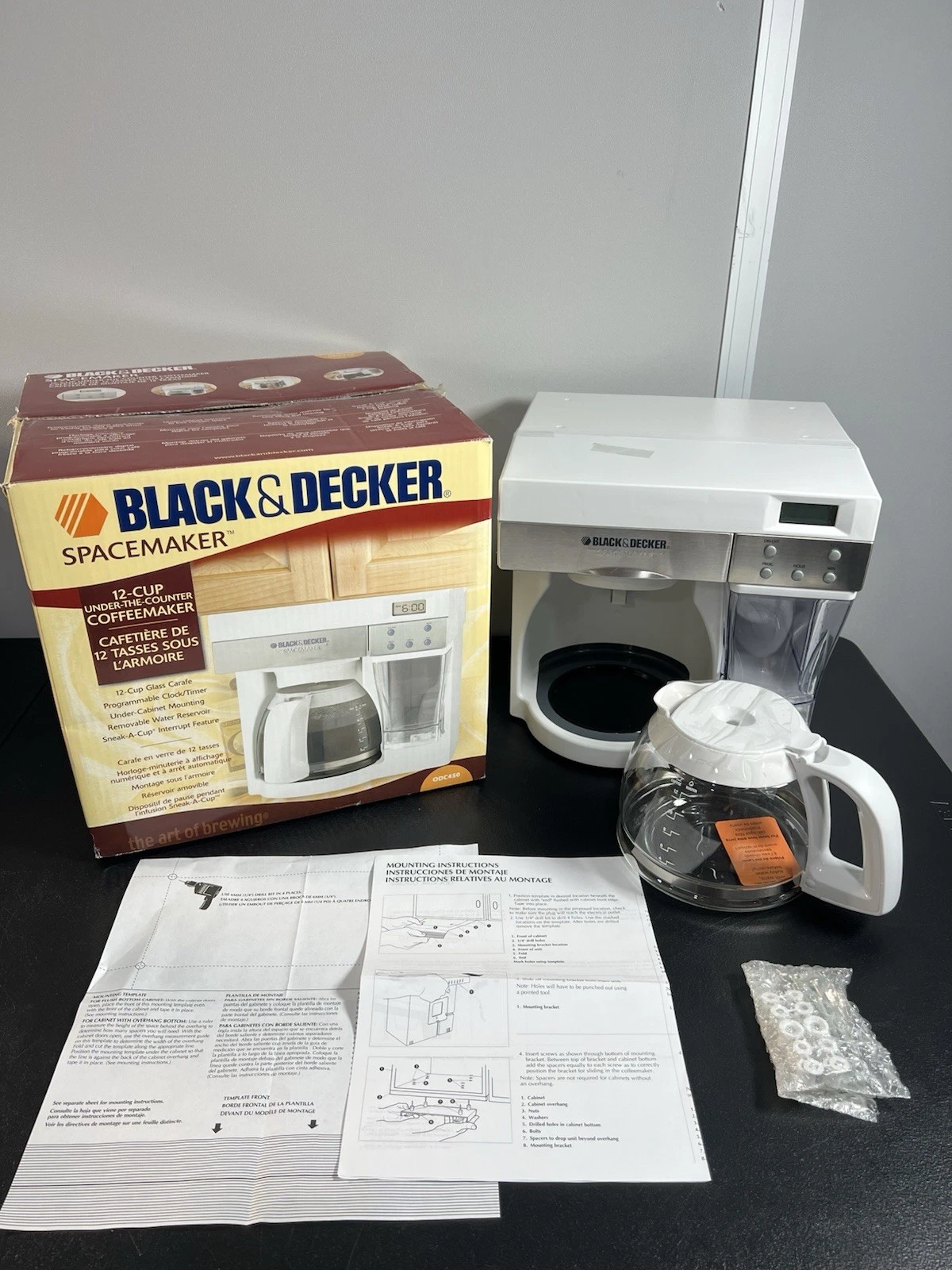 Black & Decker ODC450 Under Cabinet Spacemaker White Coffee Maker 12 Cup NEW