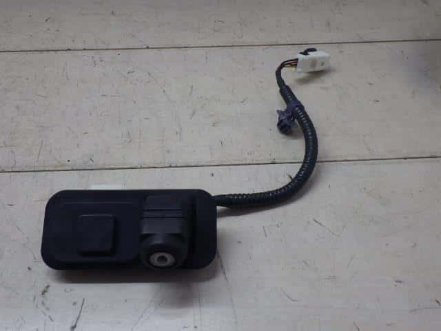 HONDA Legend 2015 DAA-KC2 Backup Camera 36530TY2H01 [Used] [PA109210829]
