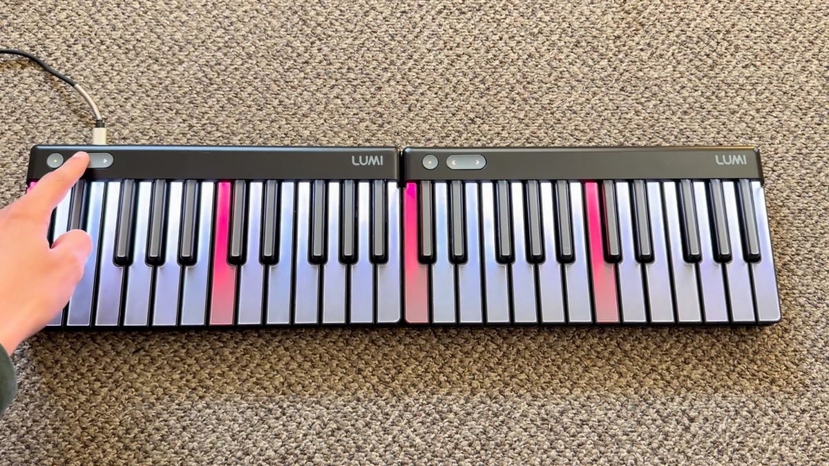 ROLI Lumi Keys Studio Edition Light Up Midi Keyboard BLACK w/Box