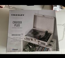 Crosley Cruiser Deluxe Portable Bluetooth Record Player 3-Speed CR8005F-W0