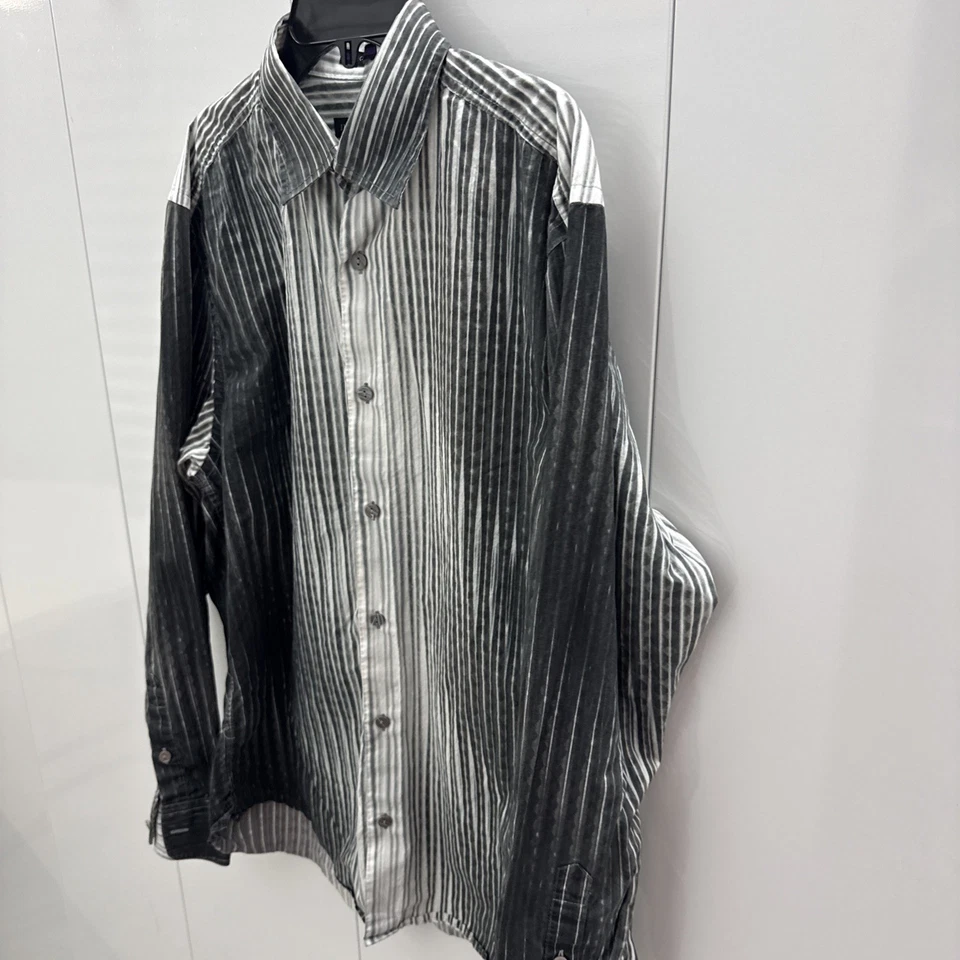 Jhane Barnes Men’s Large Black White Striped Button Up Long Sleeve Shirt - Image 2 of 4
