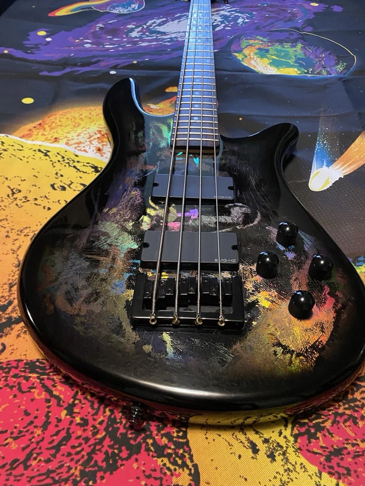 Spector Legend 4 Holoflash Raro. Precisión hecha a mano en Corea Foto 4 de 4