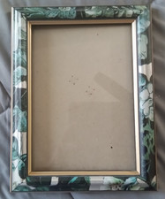 LEAF AND FLOWER DESIGN PICTURE FRAME 6.5 X 8.5 INCHES WITH GLASS