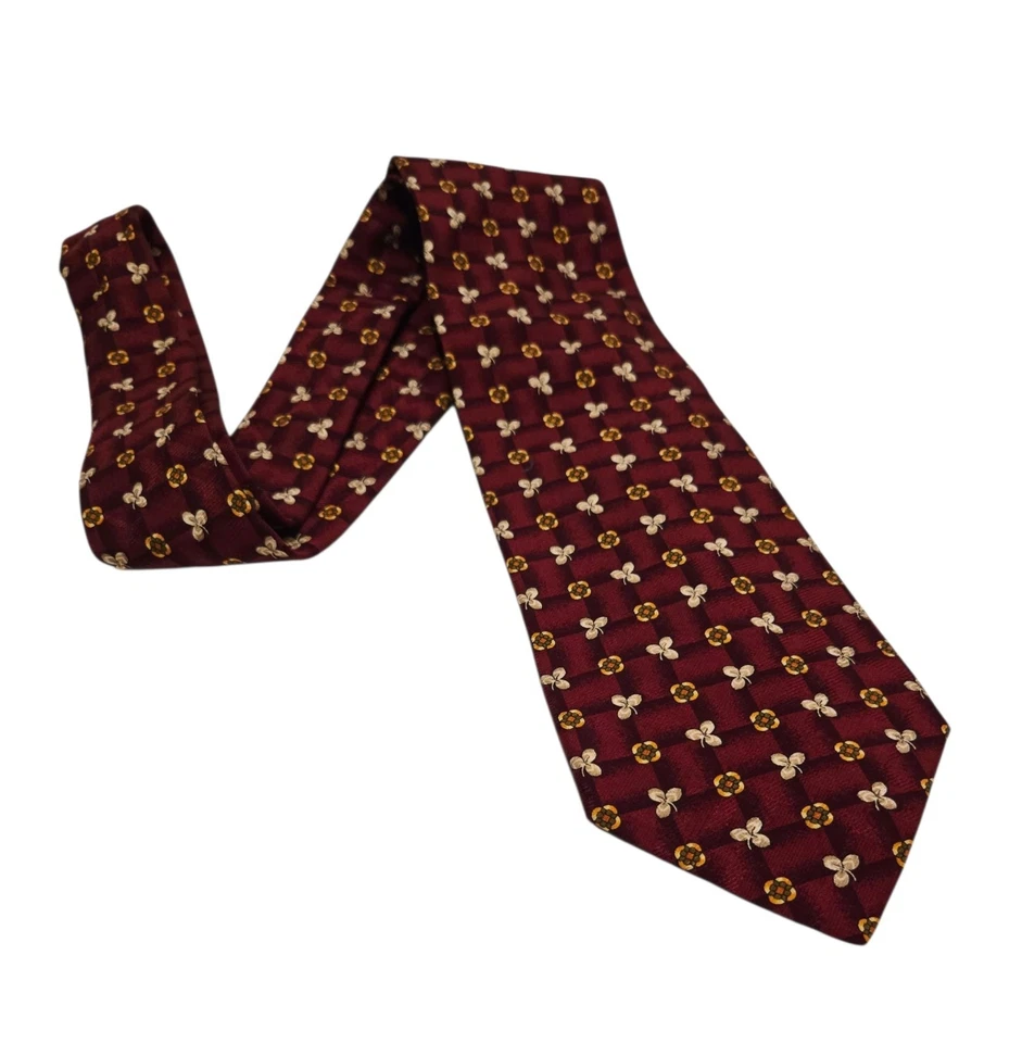 Burberry Mens Tie Red Three Leaf Clover 100% Silk Florets Flowers  - Image 4 of 4