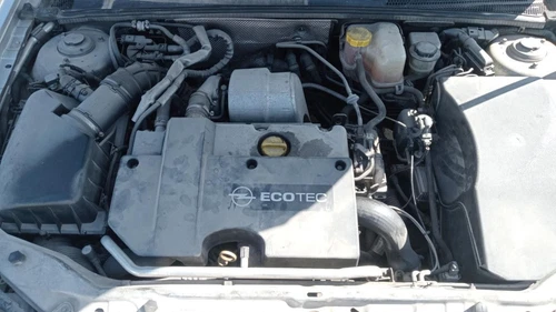 0124525030 Alternador para OPEL VECTRA C BERLINA Comfort 2003 7227627 - Imagen 5 de 9