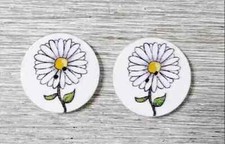 flower daisy wood buttons sewing 2 holes 3/4 inch (set #4) 2pc