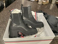 Moncler Black Envile Chelsea Boots Sz W 37 - ...