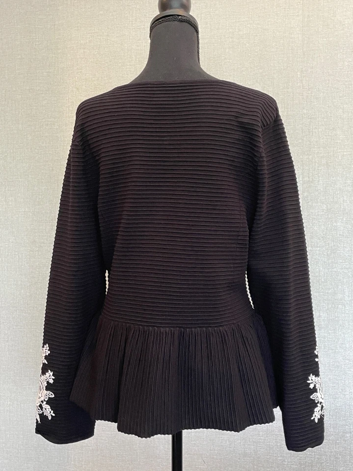 CHAQUETA INC INTERNATIONAL CONCEPT CREMALLERA COMPLETA NEGRA/BLANCA TALLA XL Foto 3 de 4