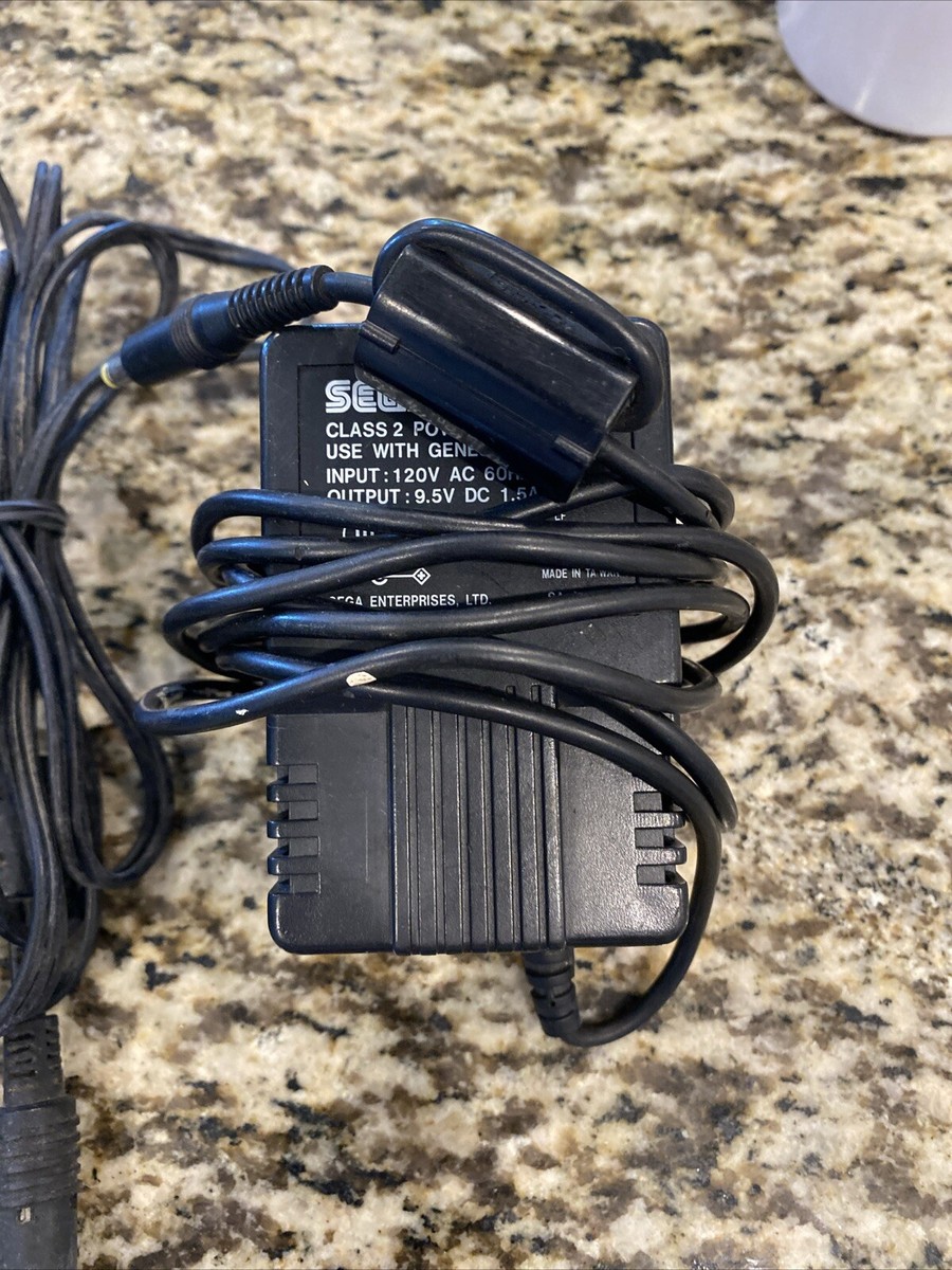 Sega Genesis CDX Black Console Mk-4121 W/ controller, power cord