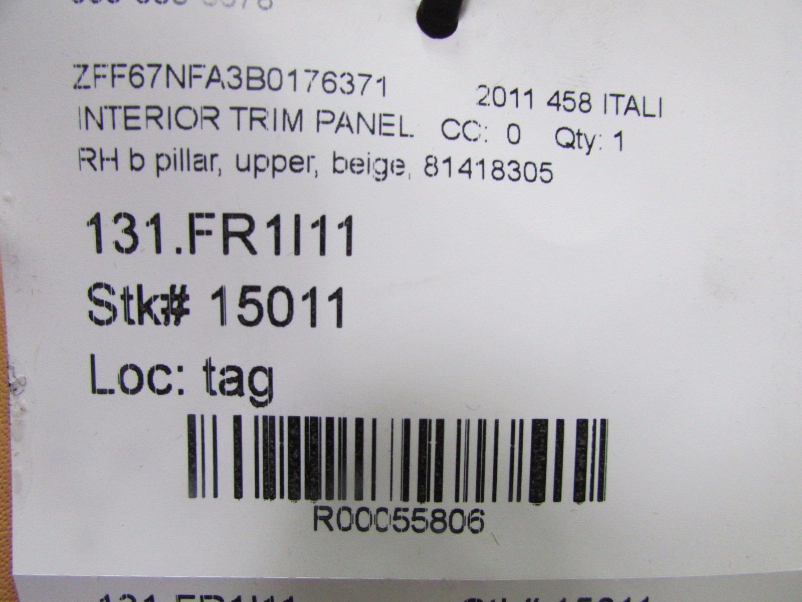 Ferrari 458 Italia, RH Right, B Pillar Upper Moudling, Beige, P/N 81418305