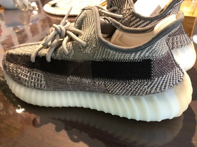 yeezy zyon 44